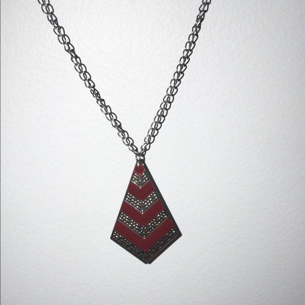 Kite shaped necklace